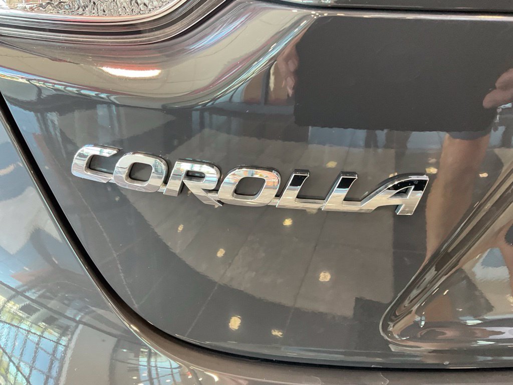 Certified Used 2025  Toyota LE image 23