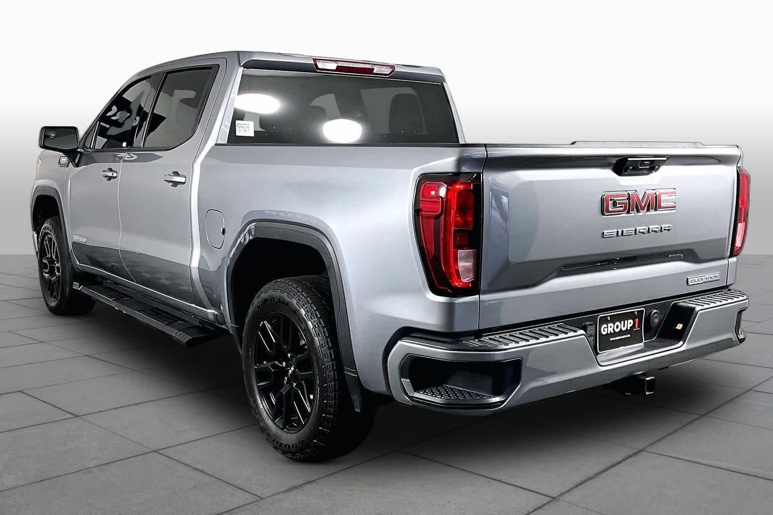 Used 2024 Sterling Metallic GMC Elevation image 11