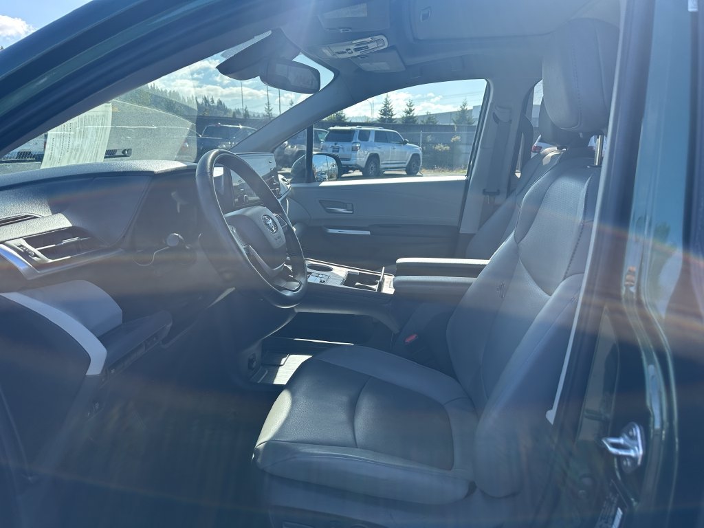 Used 2021 Cypress Toyota XLE image 13