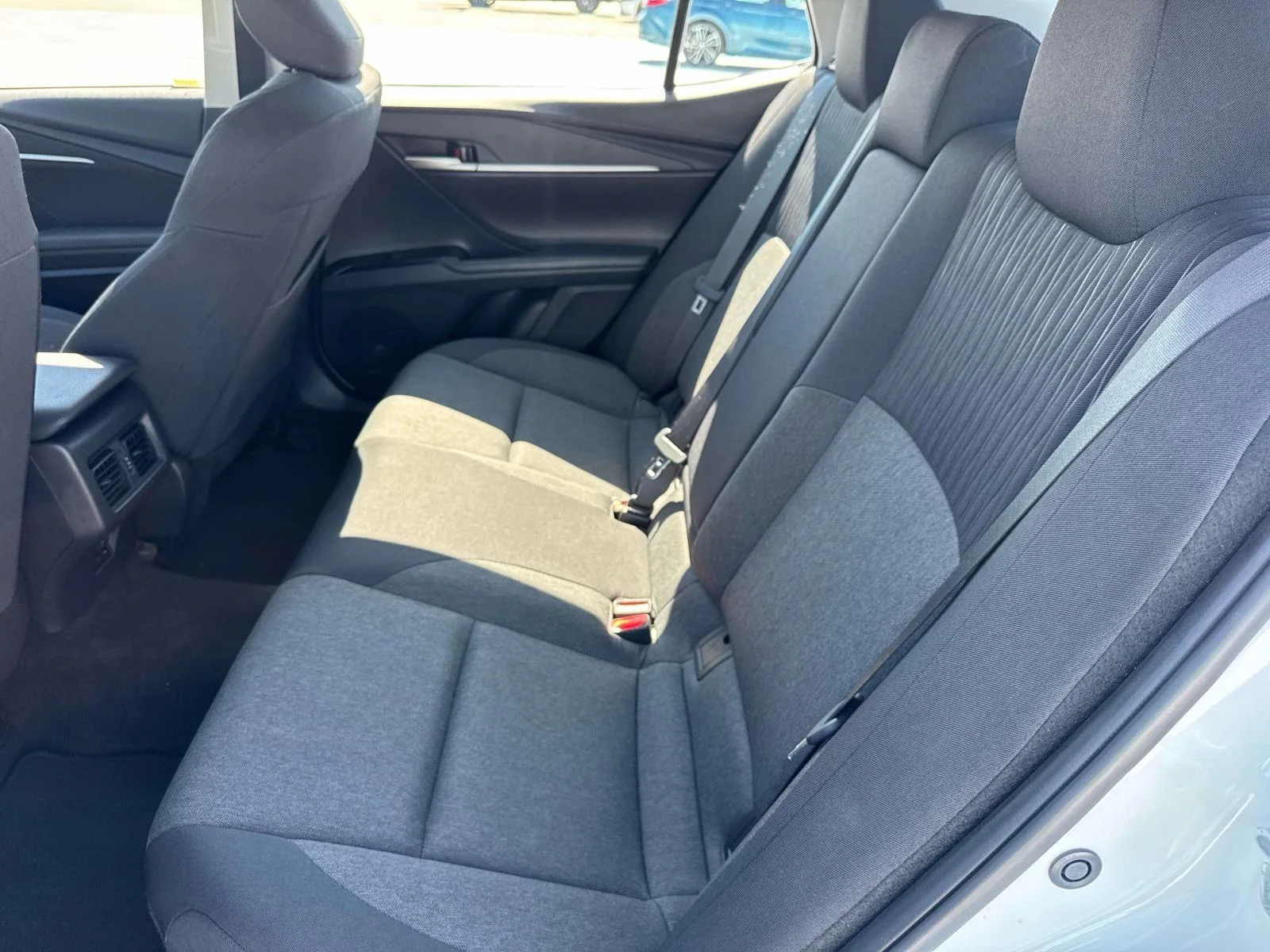 Used 2025 Ice Cap Toyota LE image 7