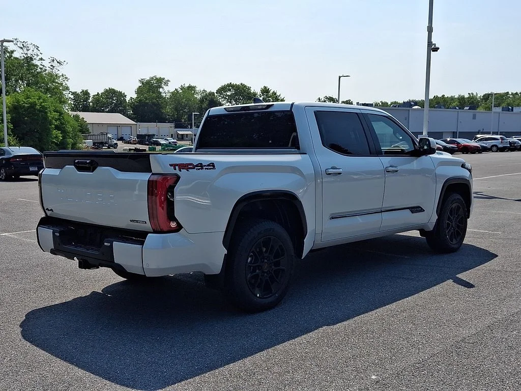 2026 Toyota Tundra Platinum - Photo 6