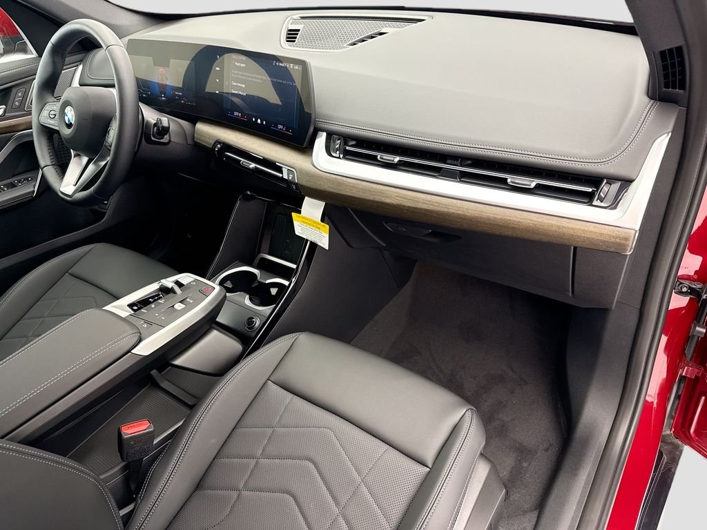 Used 2026 Red Metallic BMW xDrive28i image 15