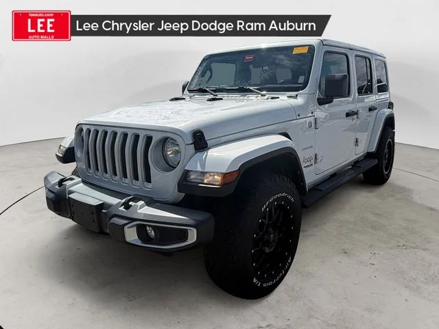 Used 2021 Bright White Clearcoat Jeep Unlimited Sahara image 1