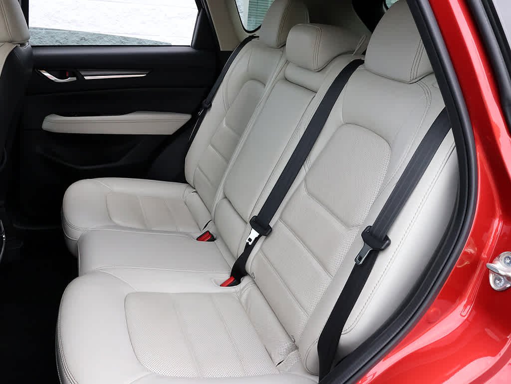 Used 2018 Soul Red Crystal Metallic Mazda Grand Touring image 11