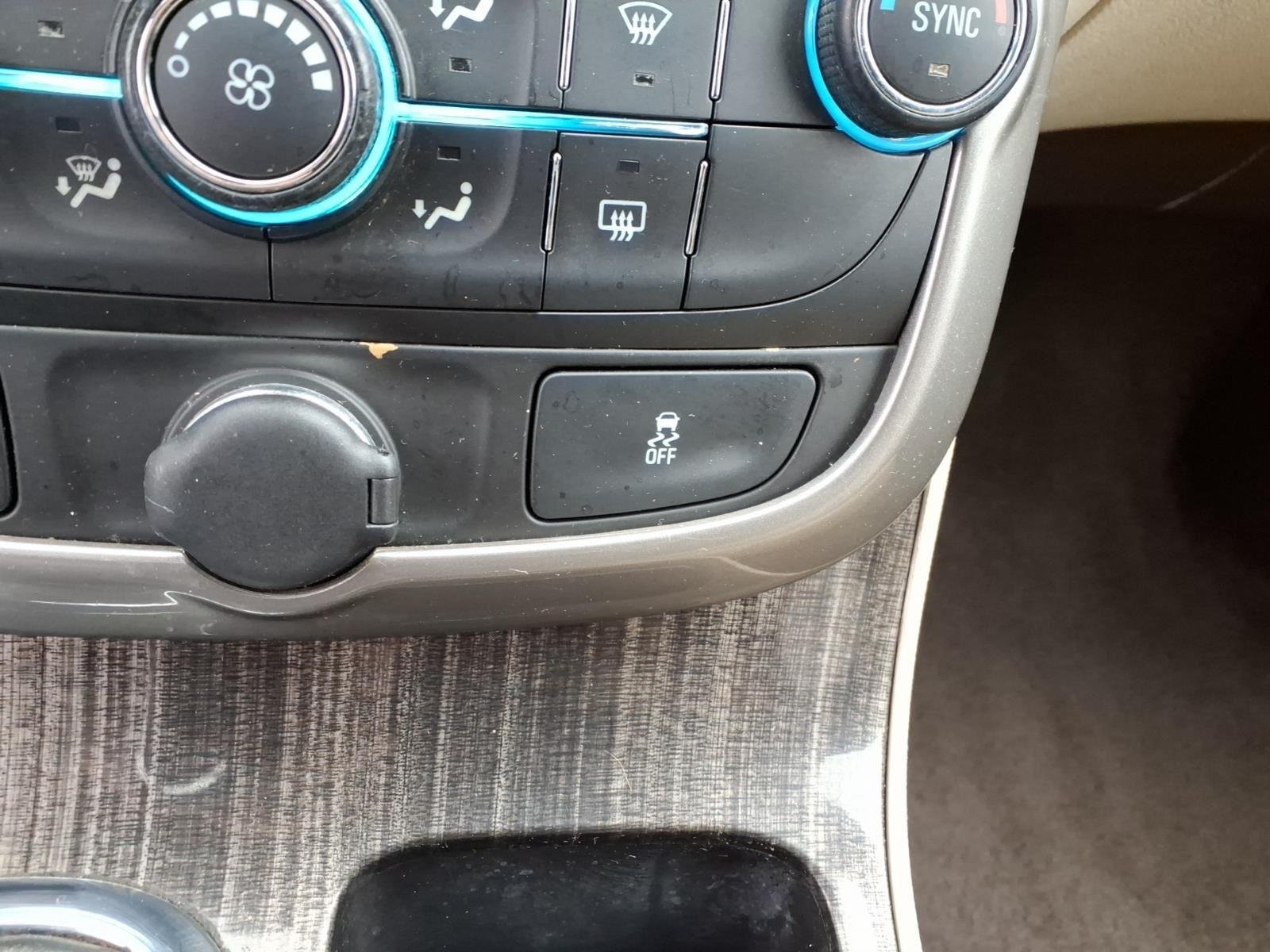 Used 2015 Black Granite Metallic Chevrolet LT image 5