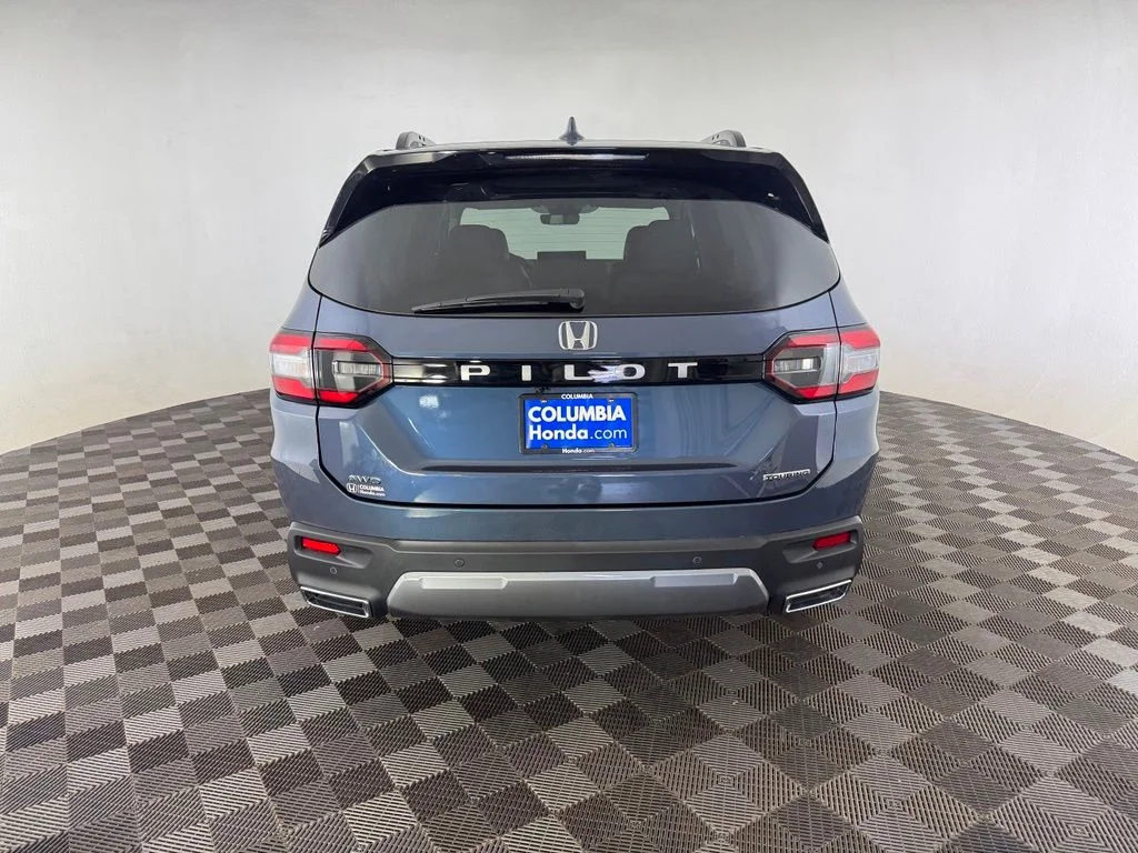 Used 2026 Gray Honda Touring image 6