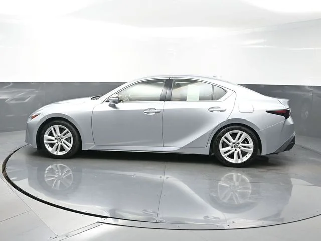Used 2024 Silver Lexus 300 image 4