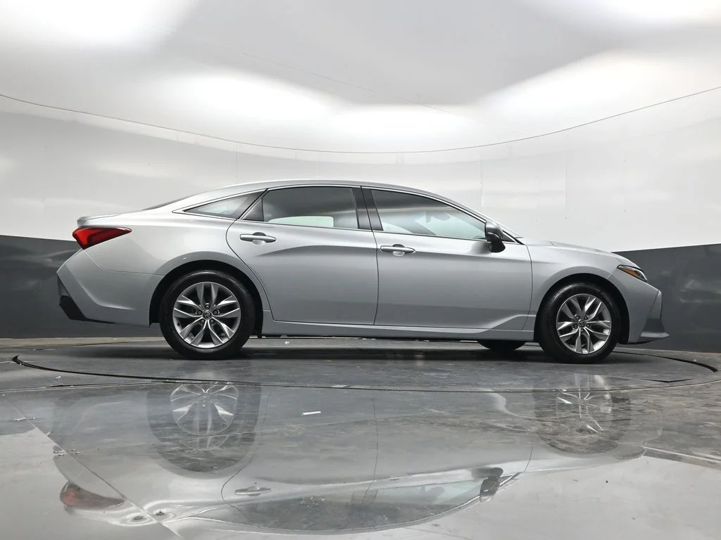 2022 Toyota Avalon XLE - Photo 38