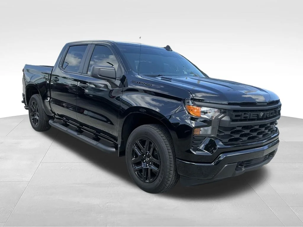 Used 2026 Black Chevrolet Custom image 10