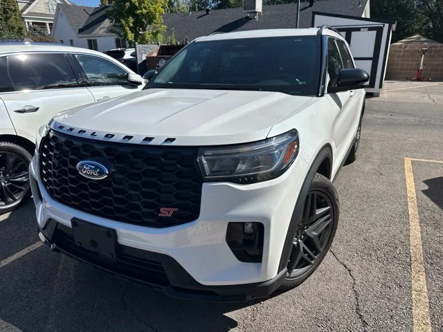 Used 2025 White Metallic Ford ST image 1