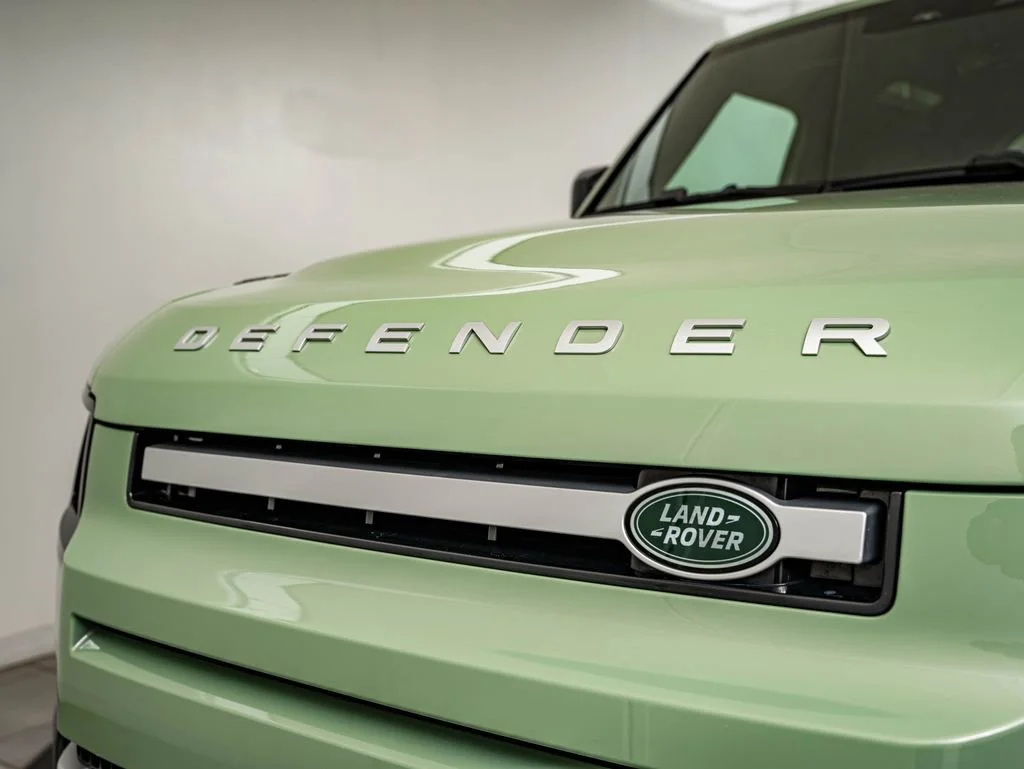 2023 Land Rover Defender 75th Edition - Photo 12