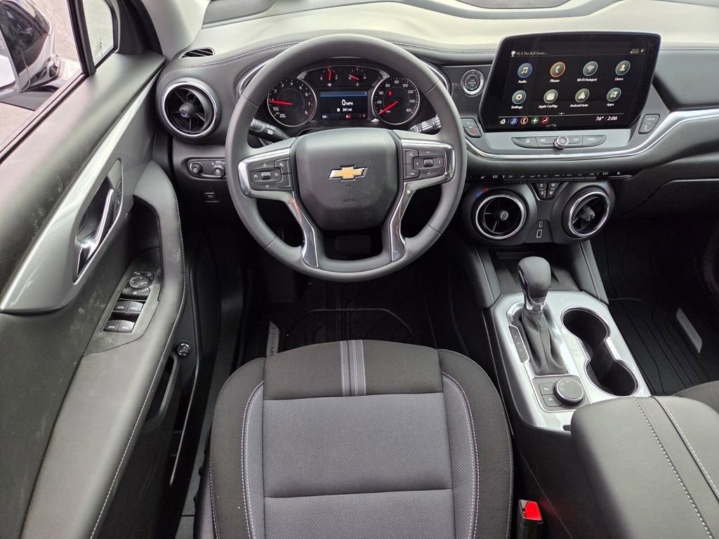 2025 Chevrolet Blazer 2LT - Photo 8
