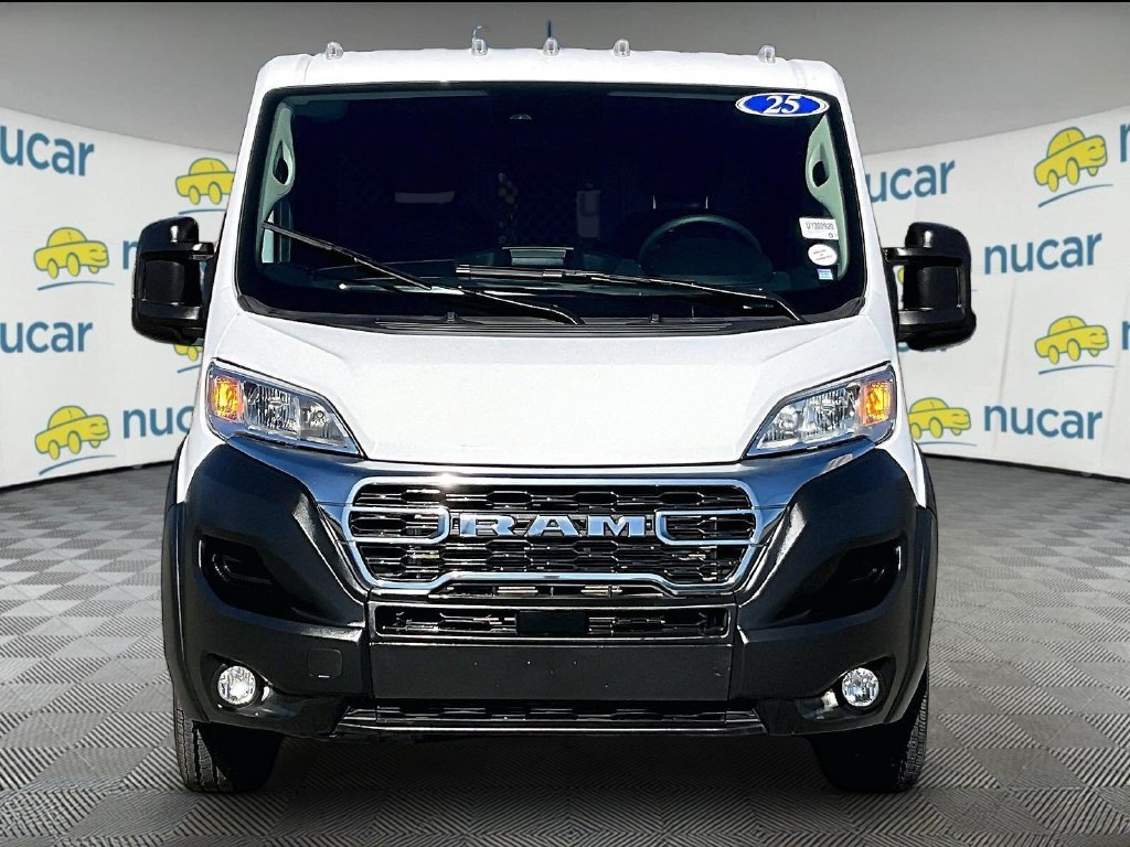 Used 2025 White Ram Base image 2