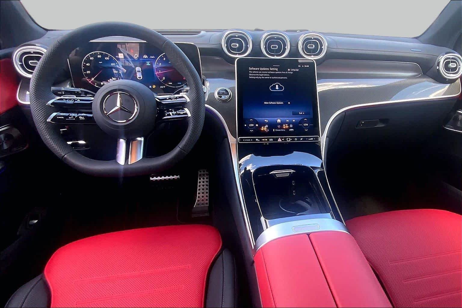 New 2027 MANUFAKTUR exclusive graphite grey magno Mercedes-Benz GLC 300 image 5