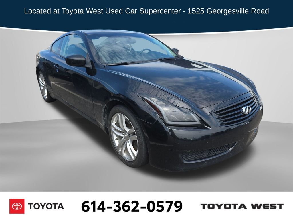 Used 2010 Black INFINITI Journey image 1