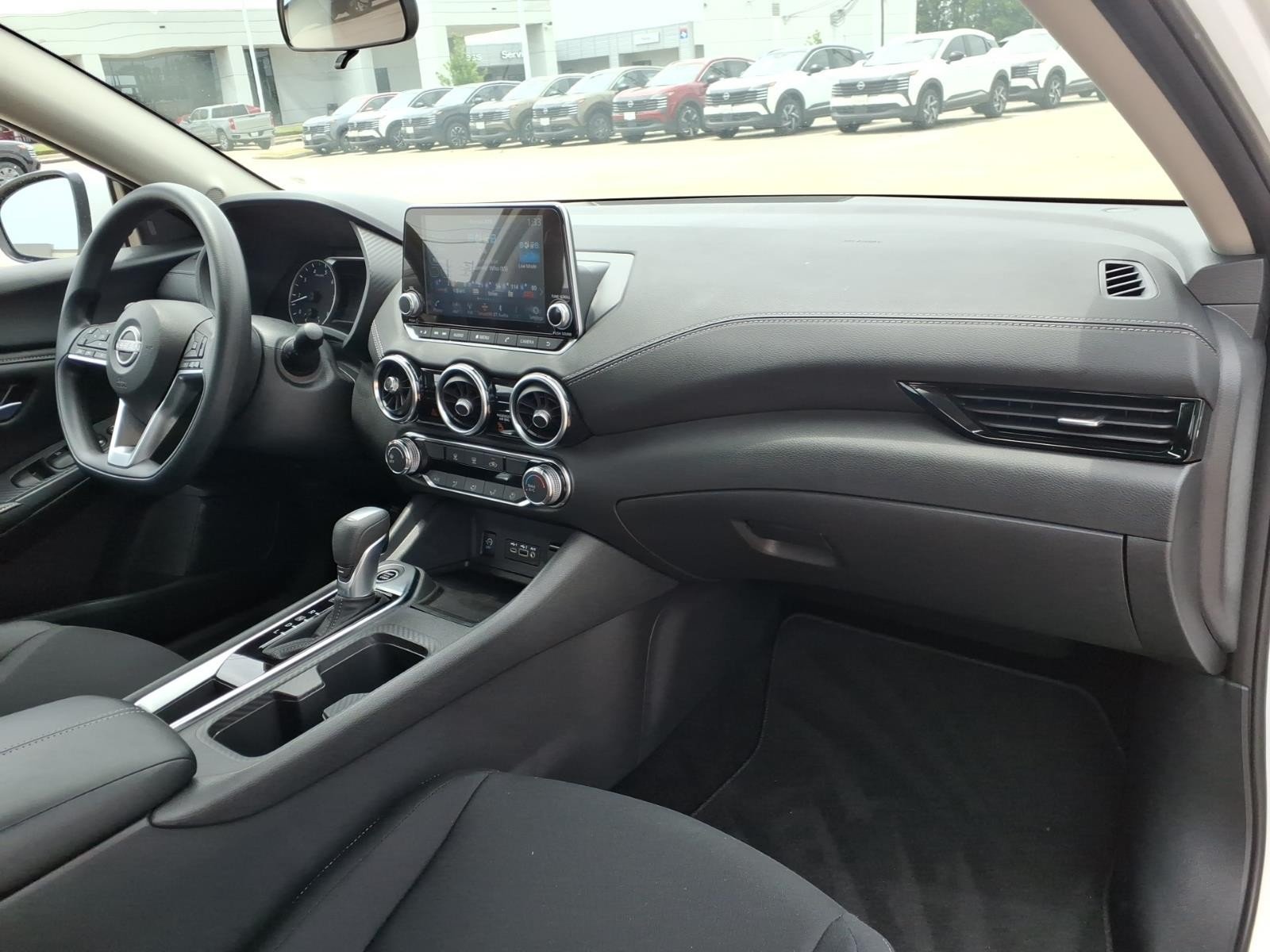 2025 Nissan Sentra SV White at Robbins Nissan