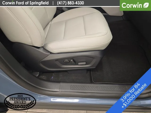 New 2026 Vapor Blue Metallic Ford Active image 14