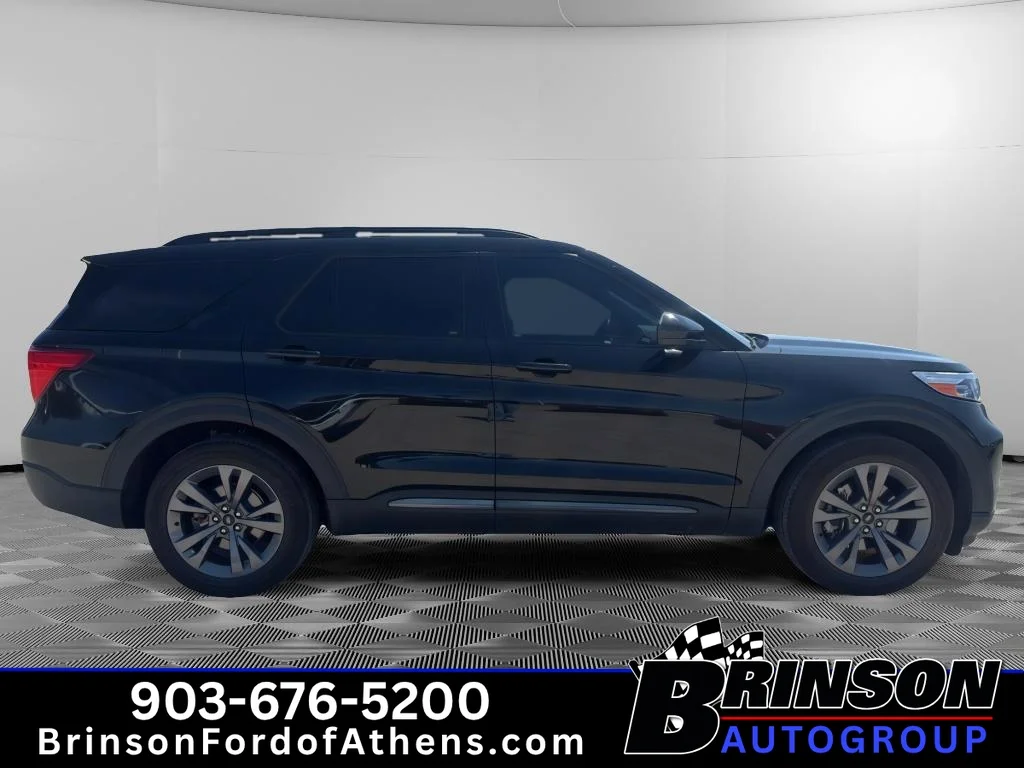 Used 2023 Agate Black Metallic Ford XLT image 4