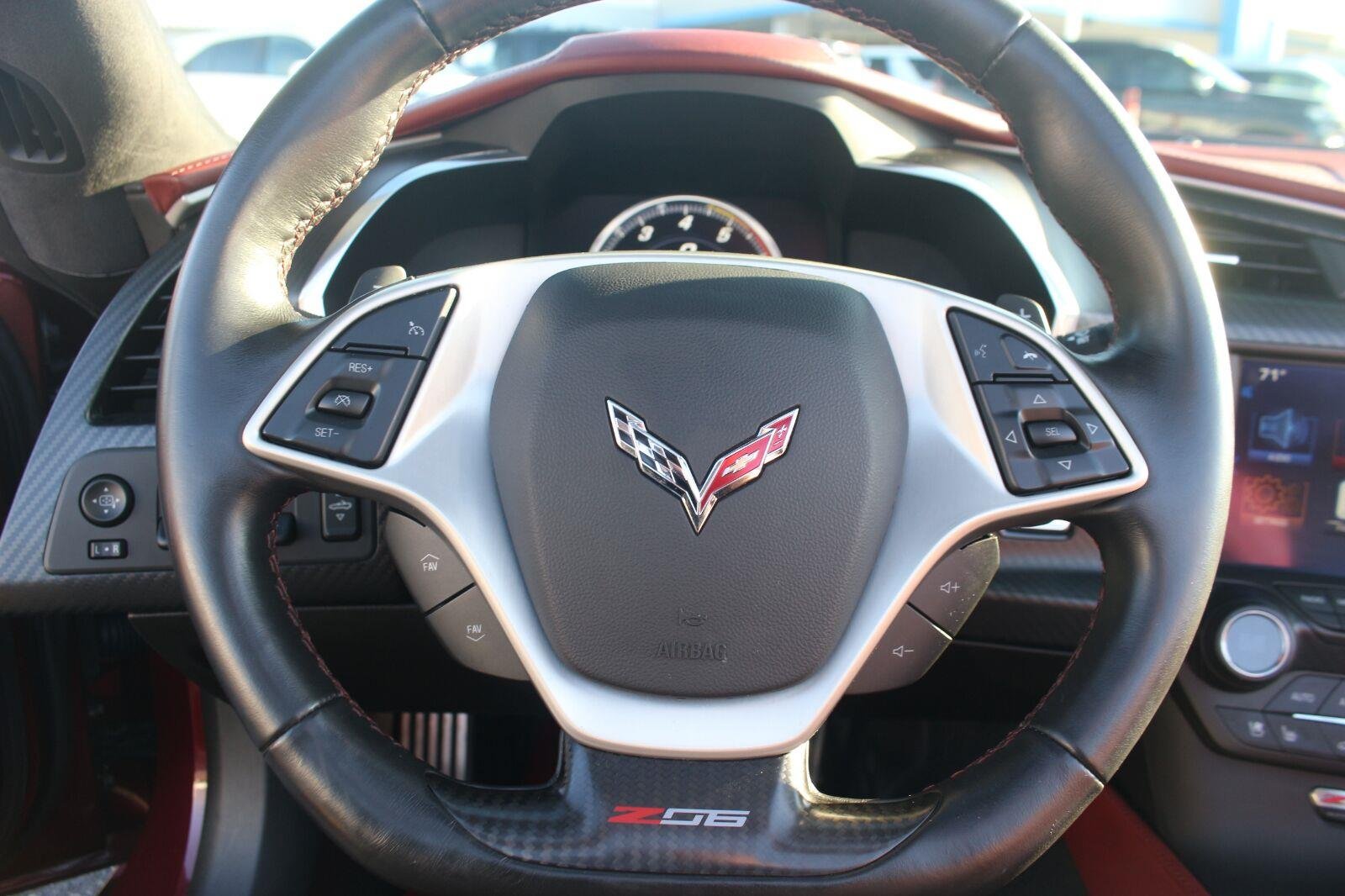 Used 2016 LONG BEACH RED METALLIC TINTCOAT Chevrolet Z06 3LZ image 19