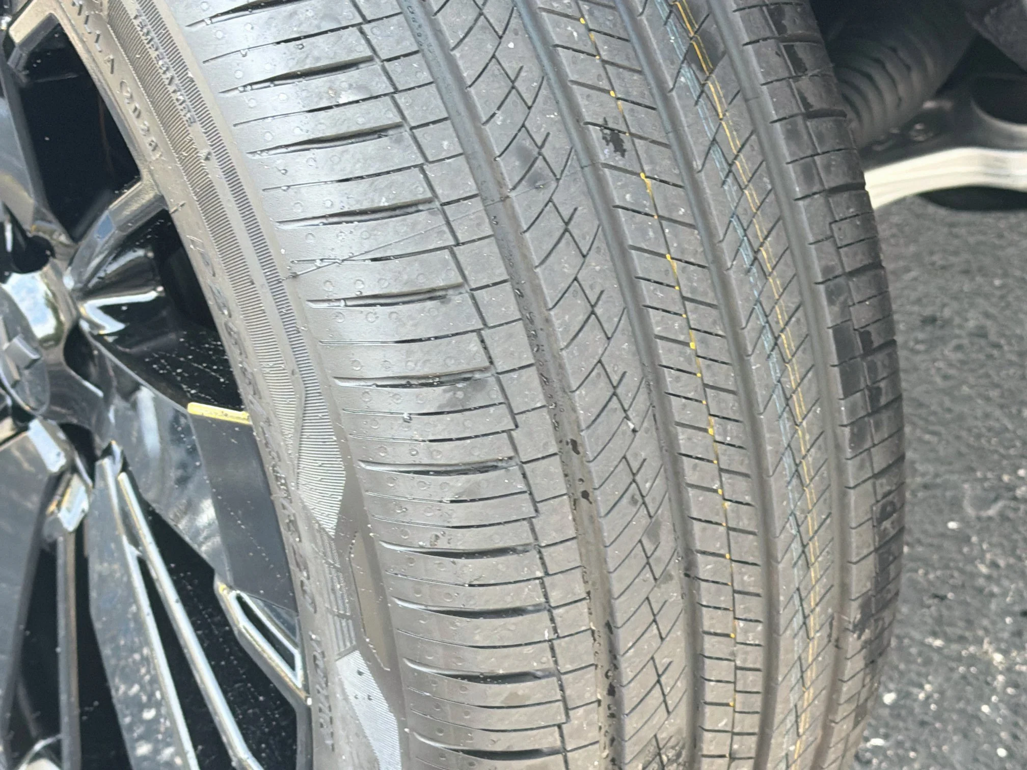 New 2026 Graphite Gray Mitsubishi LE image 32