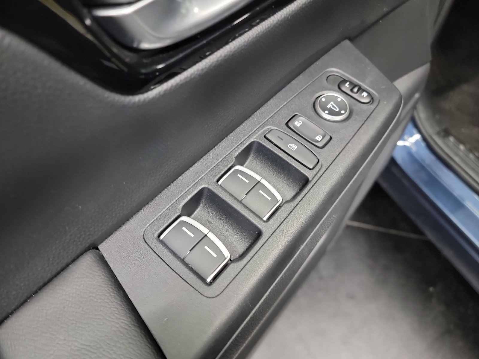 2023 Honda CR-V Sport Touring - Photo 14
