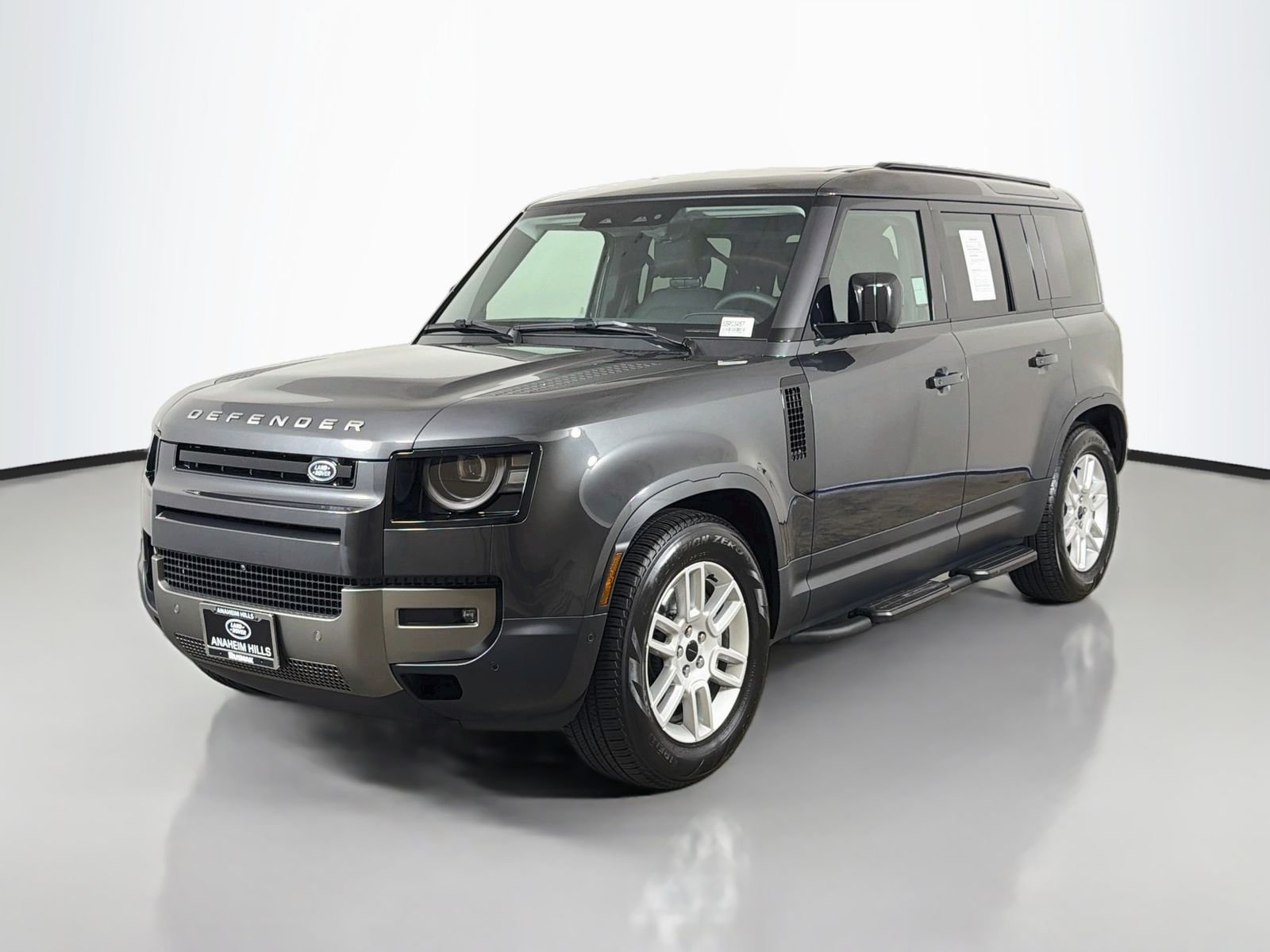 2026 Land Rover Defender 110