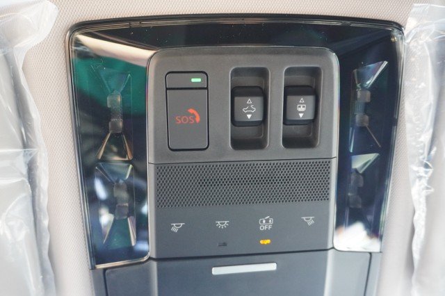2025 Mitsubishi Outlander SE - Photo 33