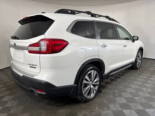 Used 2020 Crystal White Pearl Subaru Touring image 3