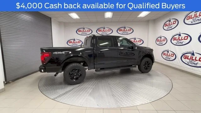 New 2026 Agate Black Metallic Ford XLT image 2