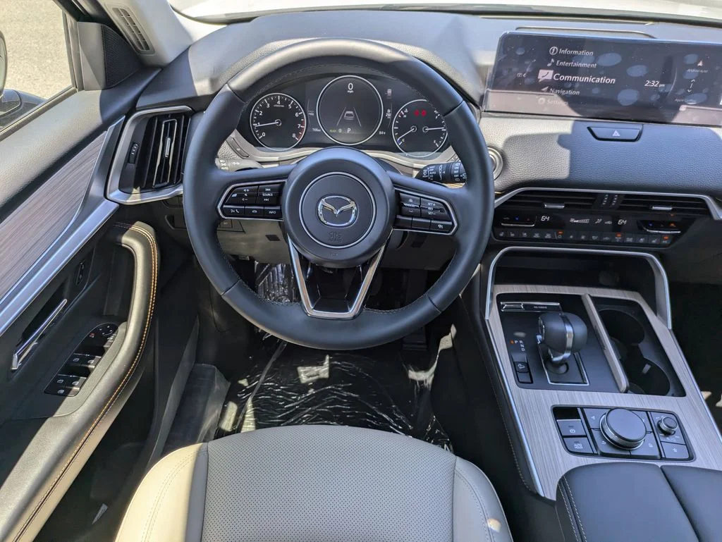 2026 Mazda CX-70 Preferred Package - Photo 16