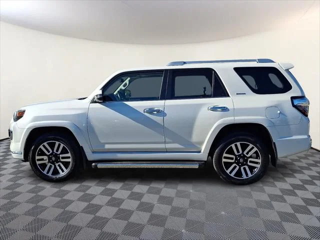 Certified Used 2023 BLIZZARD PEARL Toyota  image 9