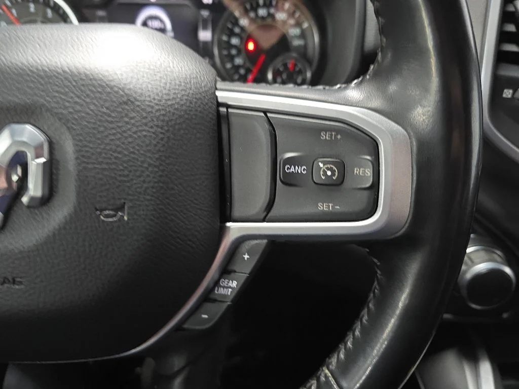 Used 2022 Blue Ram Big Horn/Lone Star image 20