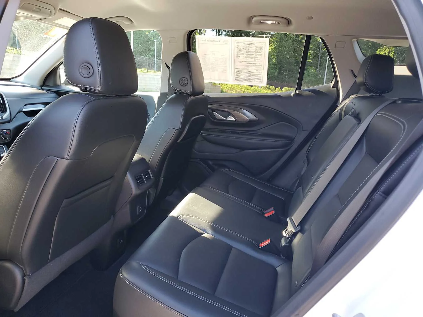 Used 2024 Summit White GMC SLT image 14