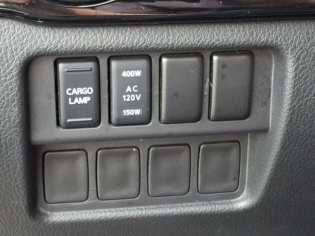 Used 2022 Gray Nissan SV image 23