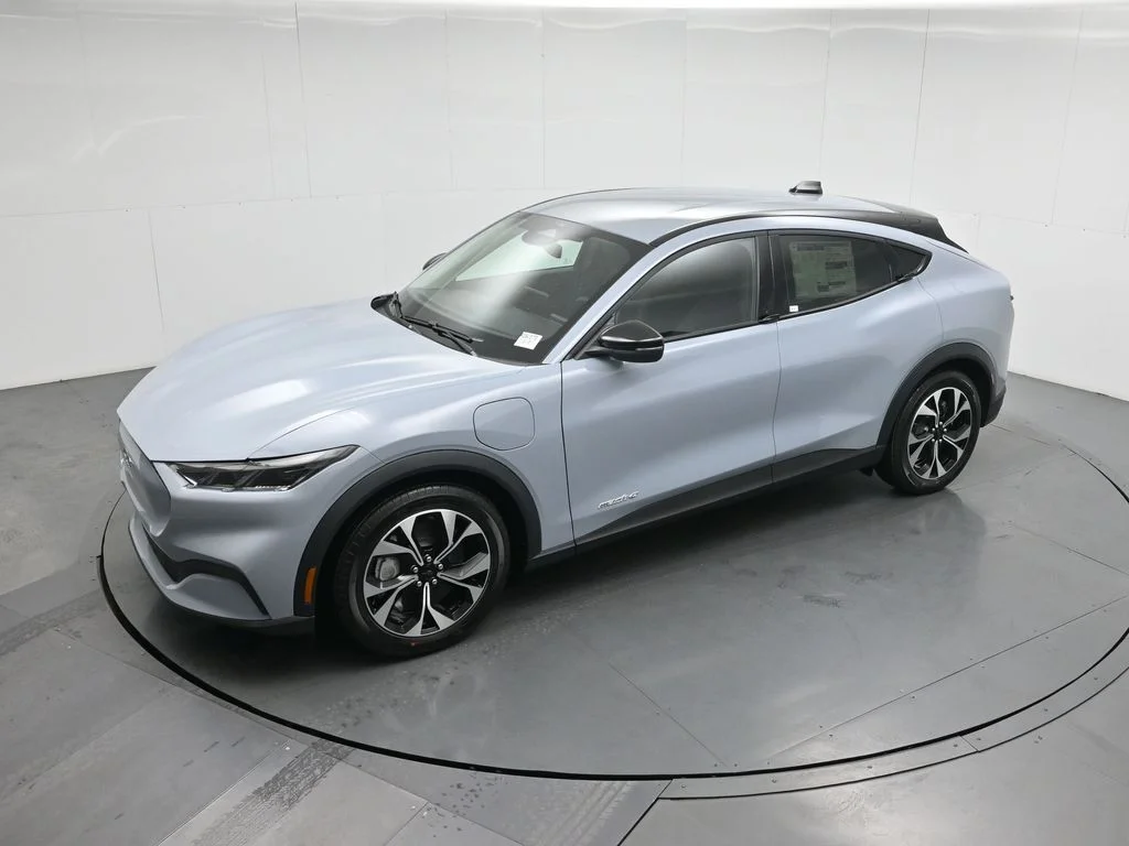 New 2026 Gray Ford Select image 41