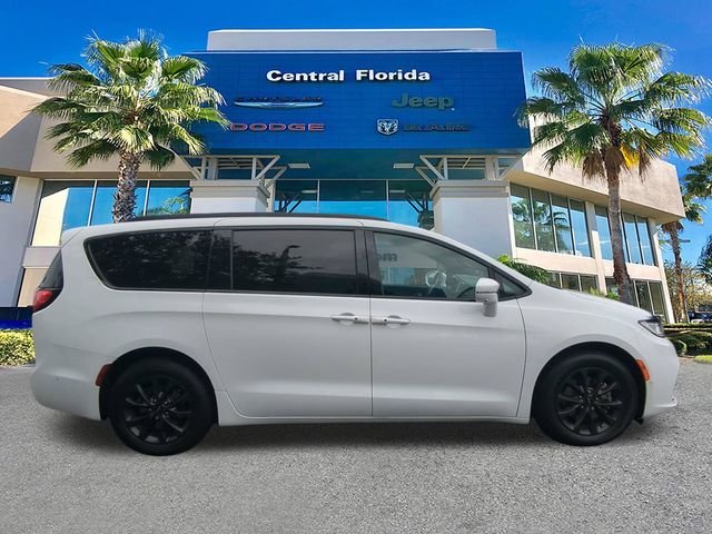 Certified Used 2021 White Chrysler Touring L image 4