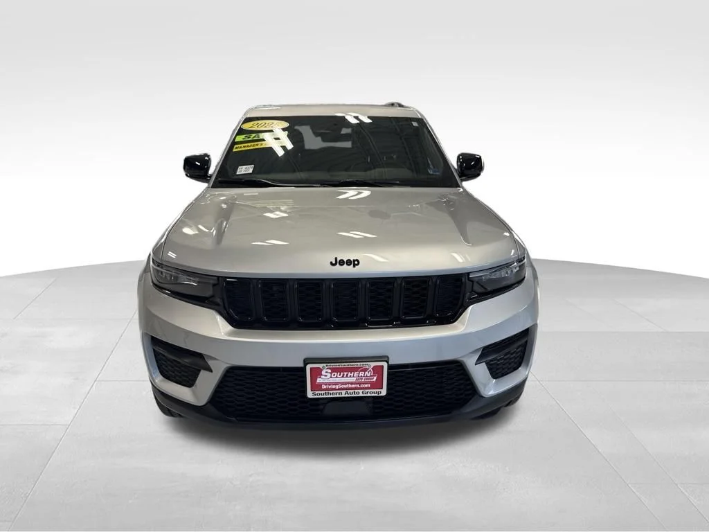 2025 Jeep Grand Cherokee Altitude - Photo 9