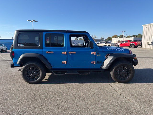 Used 2024 Blue Jeep Sport S image 2