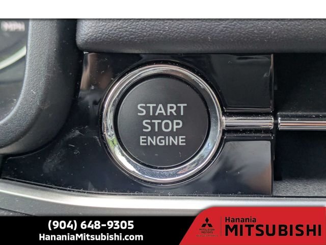 Used 2025 Gray Mitsubishi SE image 33