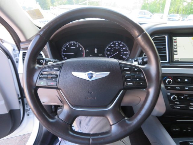 Used 2015 Casablanca White Hyundai 3.8L image 27