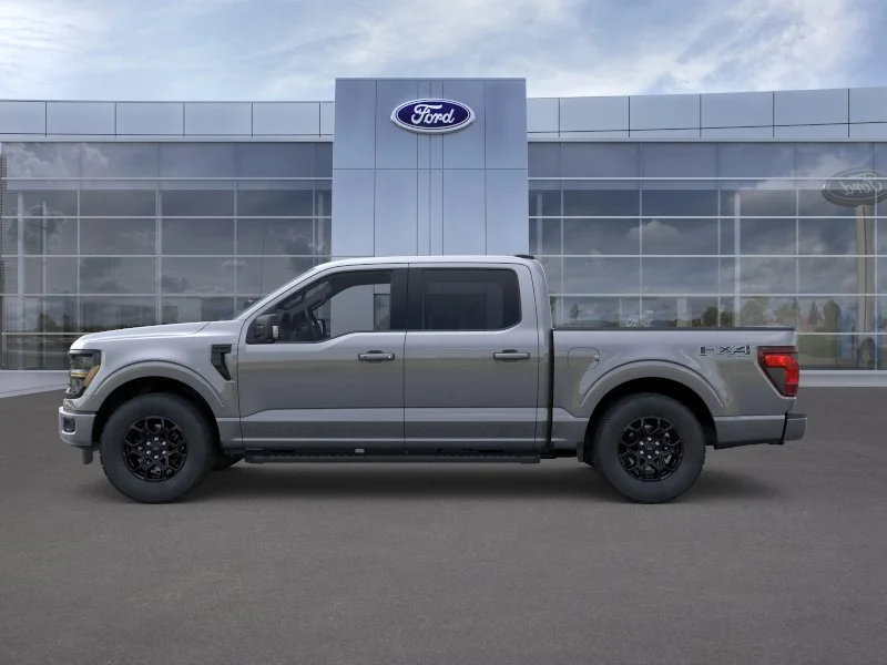 New 2026 Carbonized Gray Metallic Ford XLT image 34