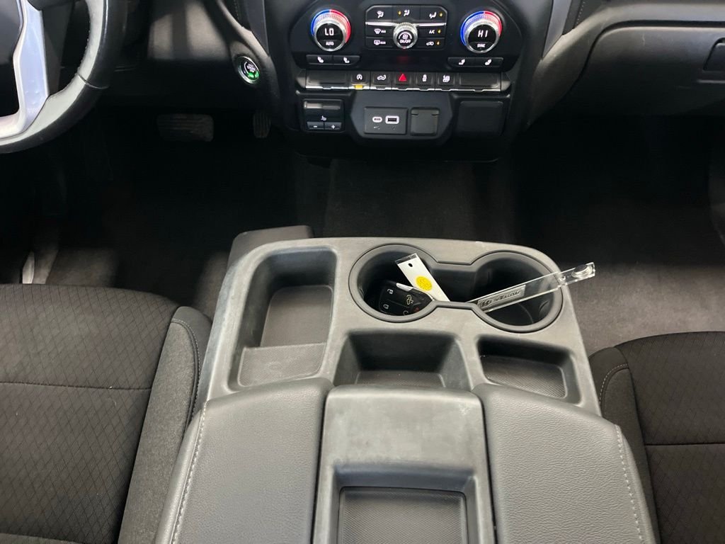 Used 2021 White GMC Elevation image 17