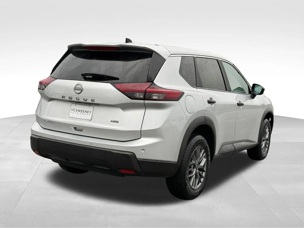 Used 2024 Silver Nissan S image 52