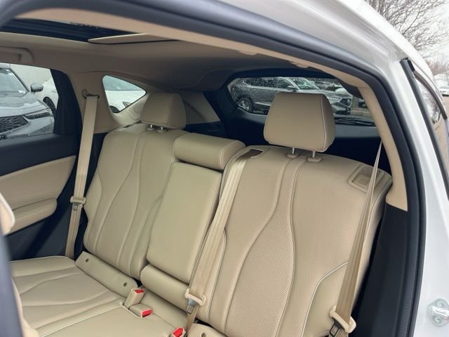 Used 2023 Platinum White Pearl Acura Advance Package image 43