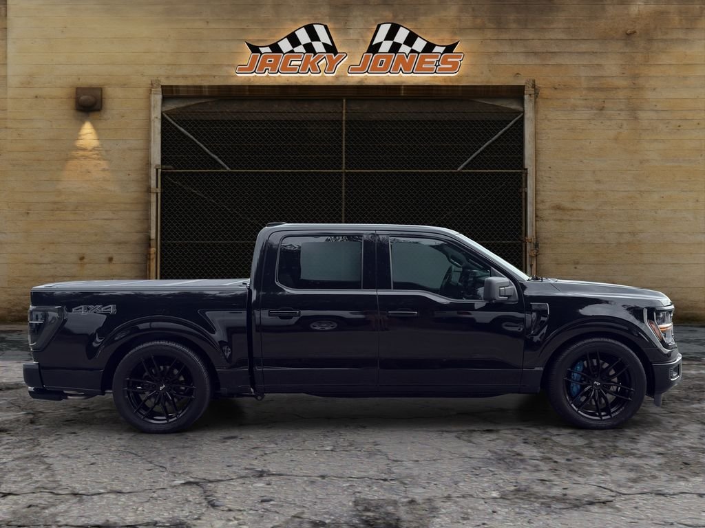 Used 2024 Agate Black Metallic Ford XLT image 11