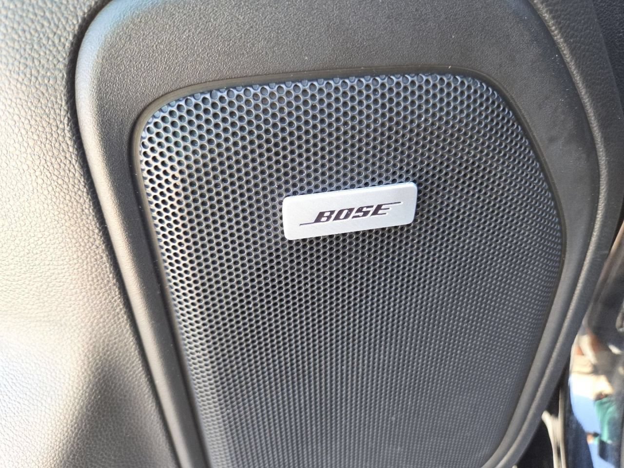 Used 2021 ONYX BLACK GMC AT4 image 15
