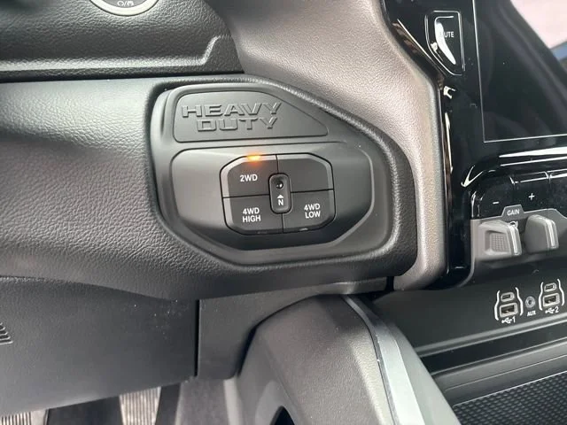 2026 RAM 3500 Big Horn - Photo 23