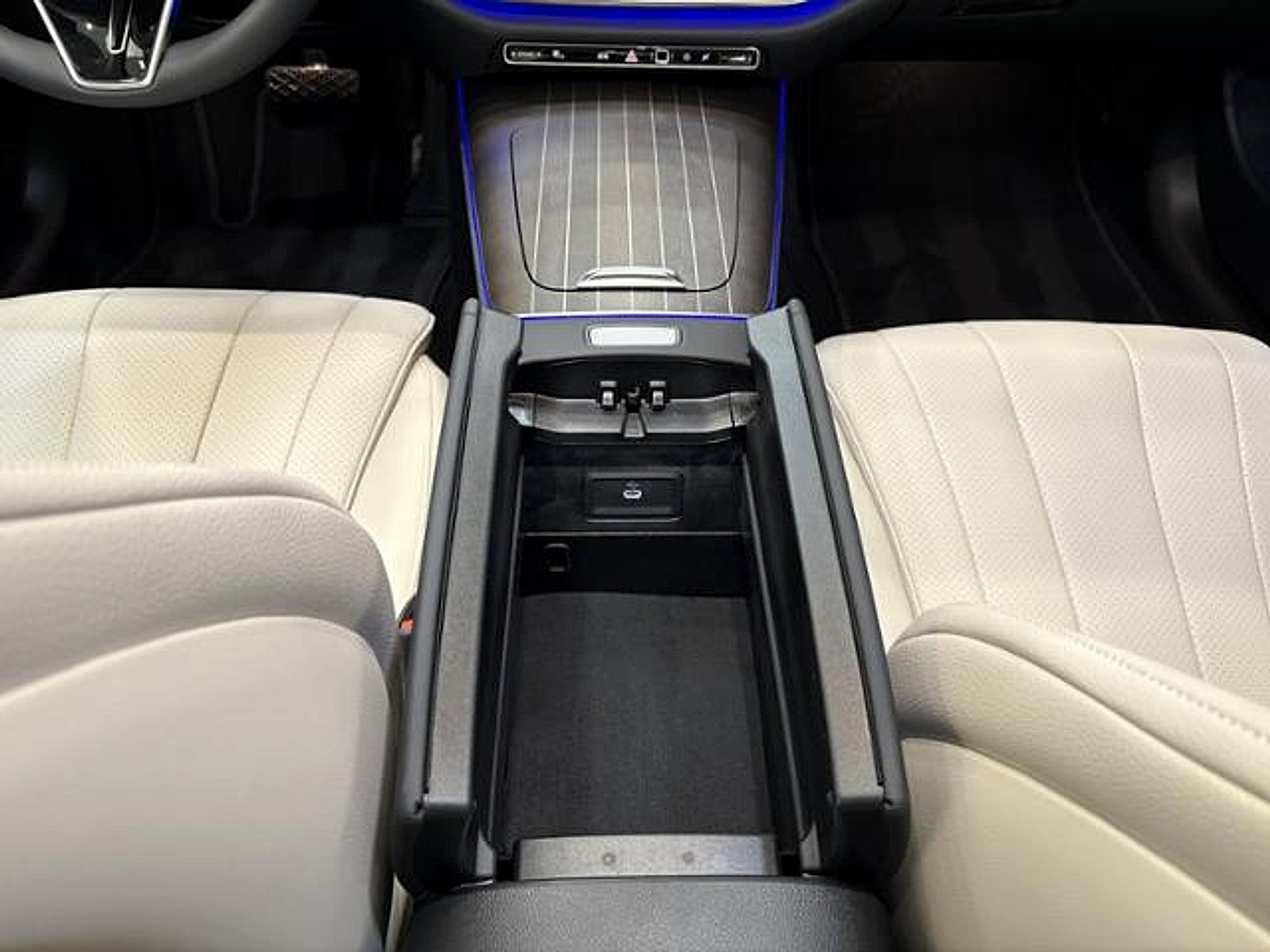 New 2026 Cirrus Silver Metallic Mercedes-Benz  image 16
