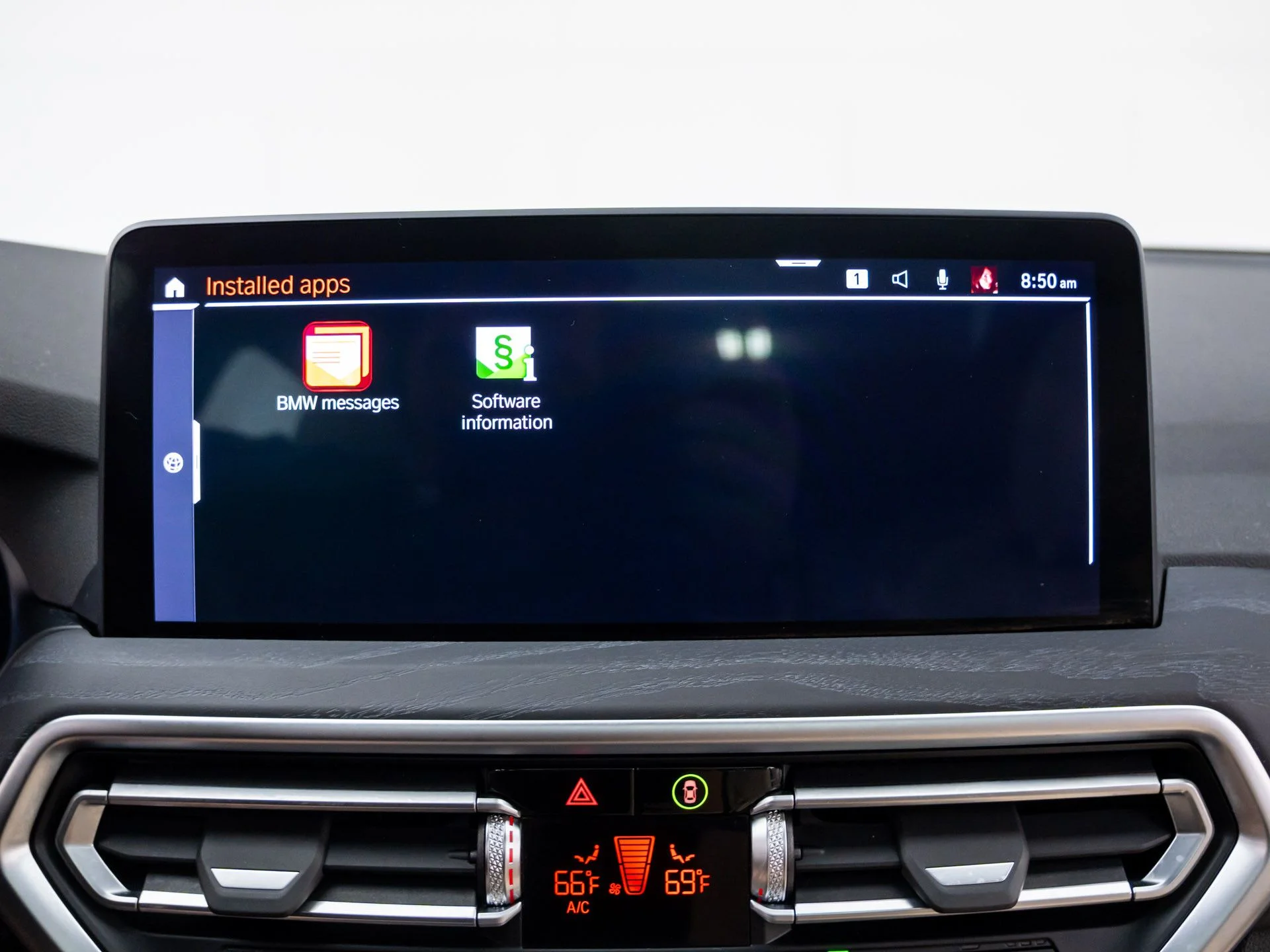 Used 2023 Black BMW xDrive30i image 25