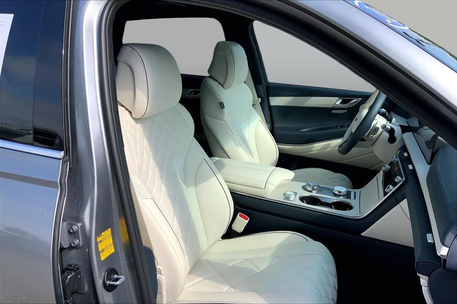 Pre-Owned 2025 Genesis GV80 3.5T Prestige